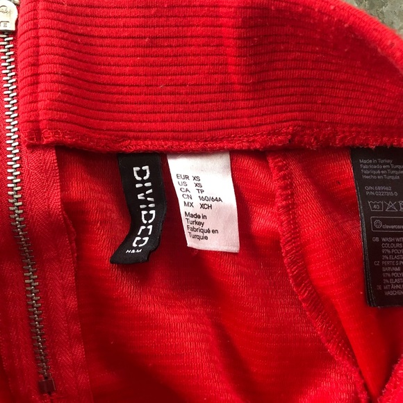 Red High Rise Skirt - Picture 3 of 3